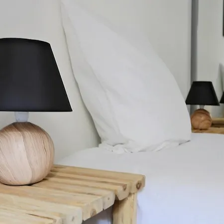 Le Miroir De Mengin - 4 Personnes - 2 - Place Charles Iii